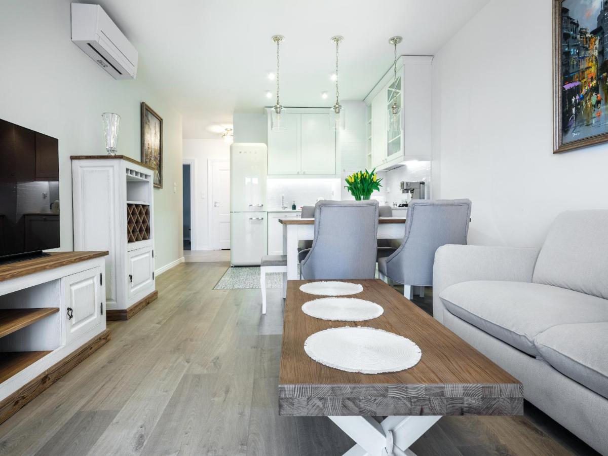 Apartament Wislane Tarasy By Tyzenhauz Kraków Zewnętrze zdjęcie